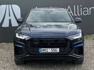 Audi Q8 foto 2