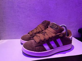 Adidas Campus 00s