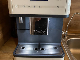 Miele 63