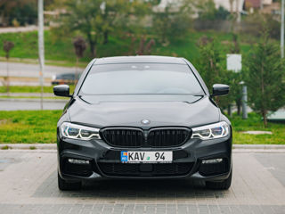 BMW 5 Series foto 2