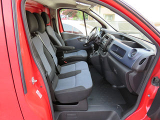 Opel Vivaro foto 8