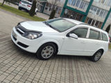 Opel Astra foto 4