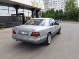 Mercedes E Class foto 4