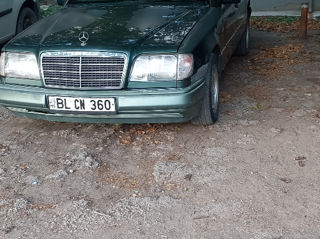 Mercedes Series (W124) foto 7