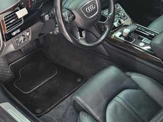 Audi A8 foto 5