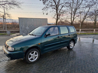 Volkswagen Polo foto 2