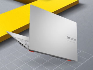 Laptop Asus Vivobook Go 15 / AMD Ryzen 5 7520U / 8Gb DDR5 / 512Gb SSD
