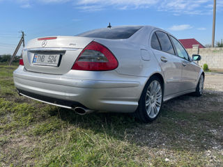 Mercedes E-Class foto 3