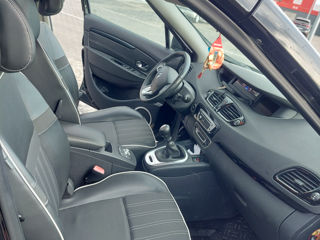 Renault Scenic foto 9