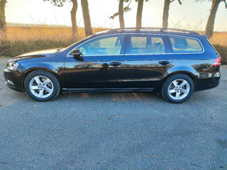 Volkswagen Passat foto 3