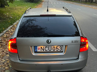 Skoda Octavia foto 4