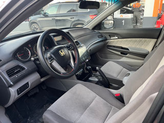 Honda Accord фото 5