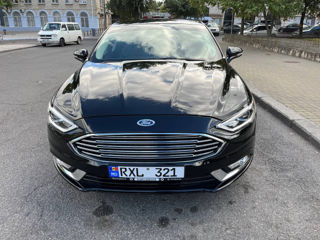 Ford Fusion foto 5