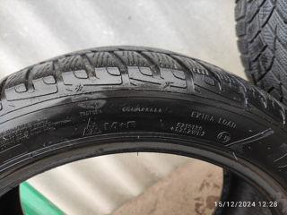 Vînd 2 Cauciucuri de iarnă Goodyear ultra 235/45/17 2019 anul foto 3