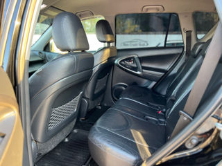 Toyota Rav 4 foto 11