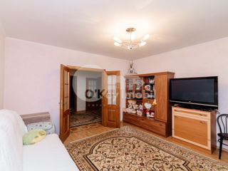 Apartament cu 4 camere, 140 m², Ciocana, Chișinău foto 1