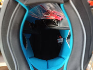 MT helmet foto 3