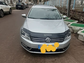 Volkswagen Passat foto 3