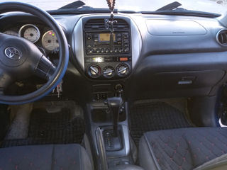 Toyota Rav 4 foto 5