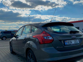 Ford Focus foto 2