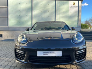 Porsche Panamera foto 6