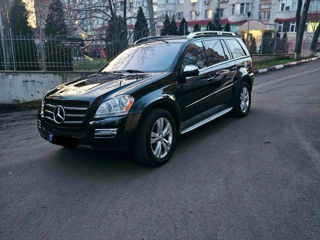 Mercedes GL-Class