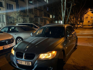 BMW 3 Series foto 4