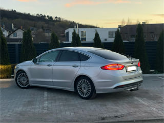 Ford Mondeo foto 8