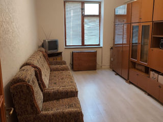 Apartament cu 2 camere, 49 m², Centru, Chișinău foto 3