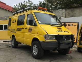 Mercedes Vito foto 4