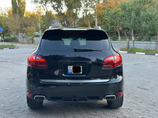 Porsche Cayenne foto 7