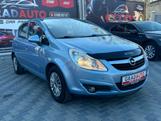 Opel Corsa foto 2