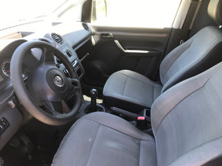 Volkswagen Cadi фото 7