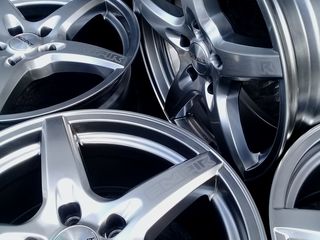 Tesla,,Bmw, Новые R18, 5x120-Dezent foto 5