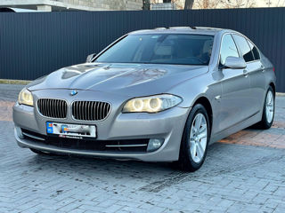 BMW 5 Series foto 4