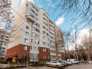 Apartament cu 3 camere, 115 m², Buiucani, Chișinău foto 19