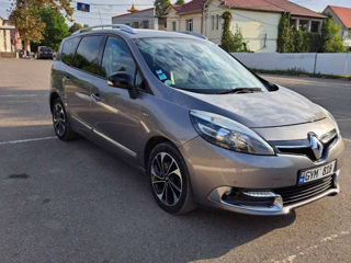 Renault Grand Scenic foto 3