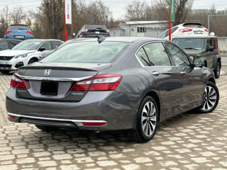 Honda Accord фото 3