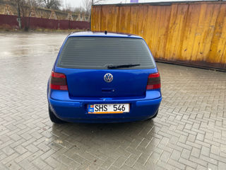 Volkswagen Golf foto 4