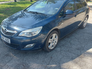 Opel Astra foto 2