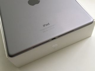 Apple iPad Air 6, Retina 9,7 + Touch ID,  Space Gray 32GB + Wi-Fi - 270euro foto 7