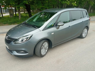 Opel Zafira foto 1