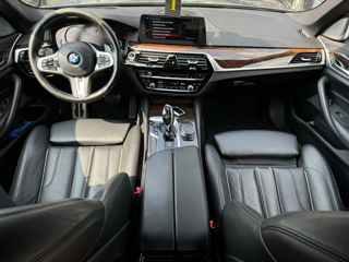 BMW 5 Series foto 12