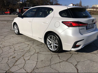 Lexus CT Series foto 2