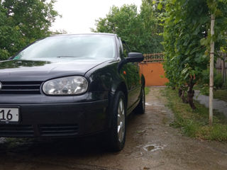 Volkswagen Golf foto 4