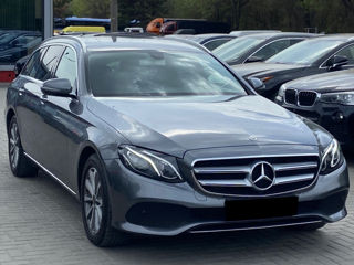 Mercedes E-Class foto 4