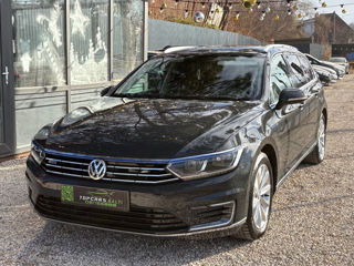 Volkswagen Passat foto 3