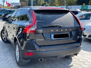 Volvo XC60 foto 5