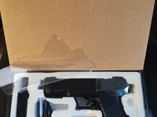 Replica airsoft pistol CM.127 CYMA