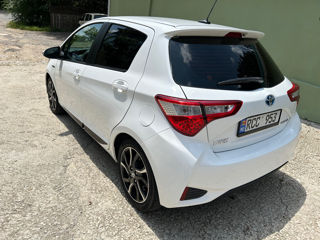 Toyota Yaris foto 4